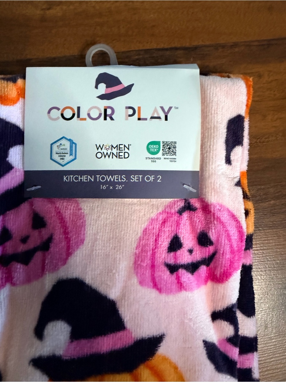 🎃💗 Color Play Pink Halloween Pumpkin Kitchen Towels Set of 2 NWT